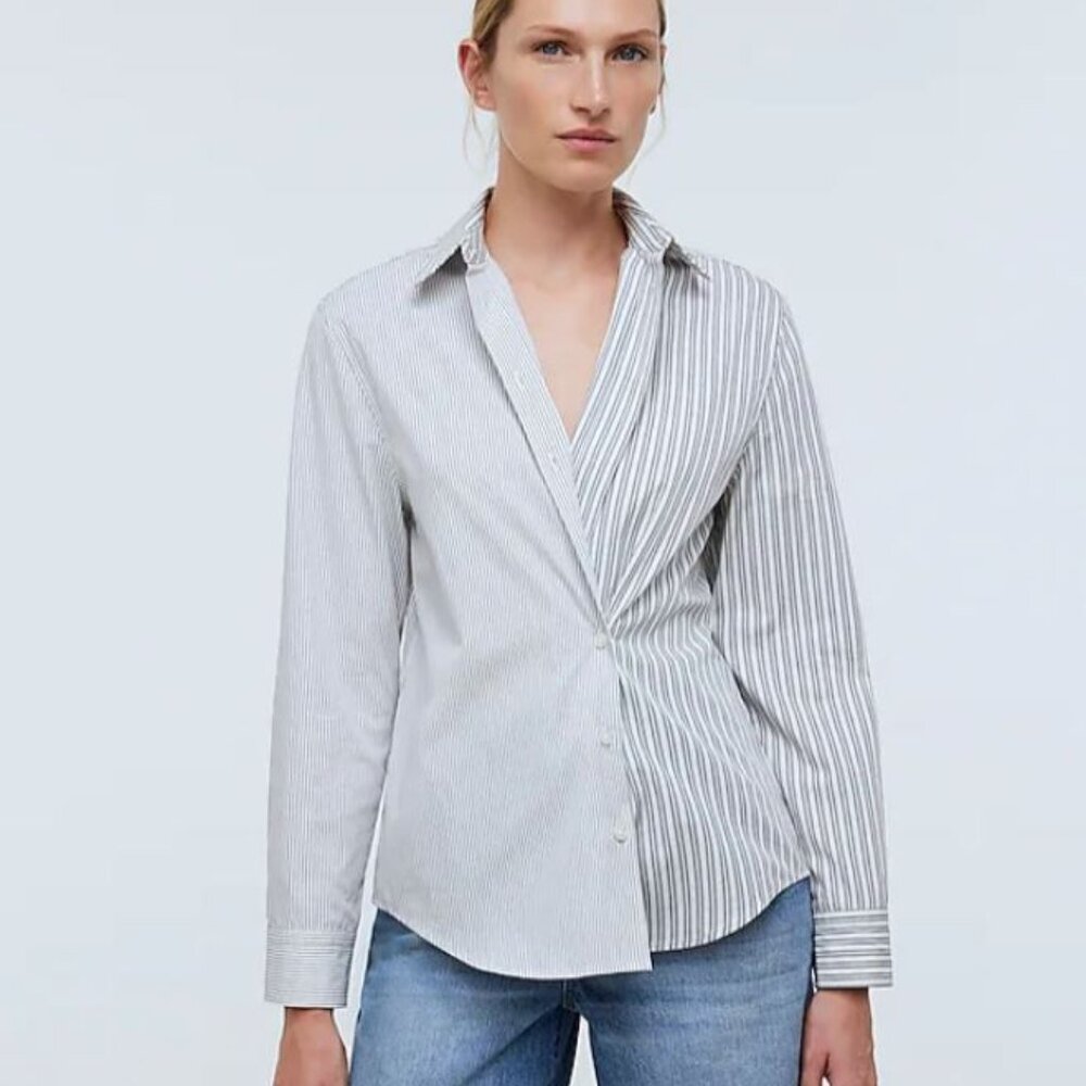 Madewell With A Twist Crossover Button Down Poplin Shirt